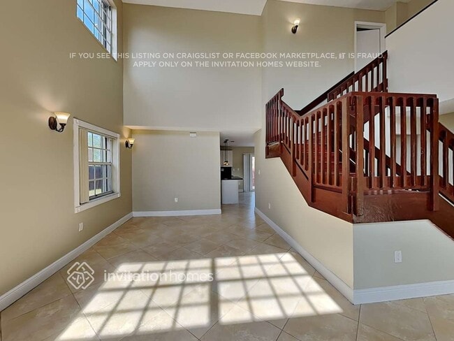 Building Photo - 6340 SW 156th Ct