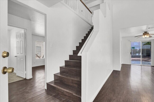 Foto del edificio - 8217 Beekman St