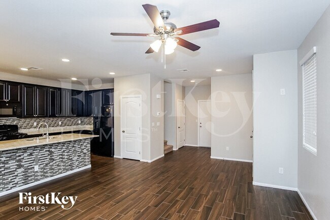 Foto del edificio - 11277 Tuckermuck Bay Ct