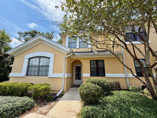 Foto del edificio - 3 bedroom, 3 bath Luxury Living Along the ...