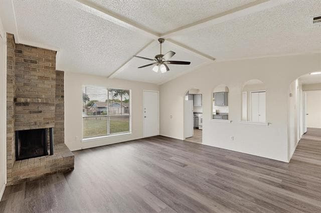 Foto del edificio - 1405 Aldenwood Dr