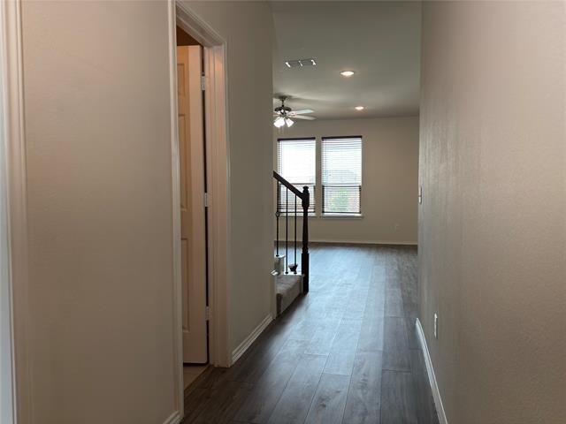 Foto del edificio - 507 Goldenrod Ln