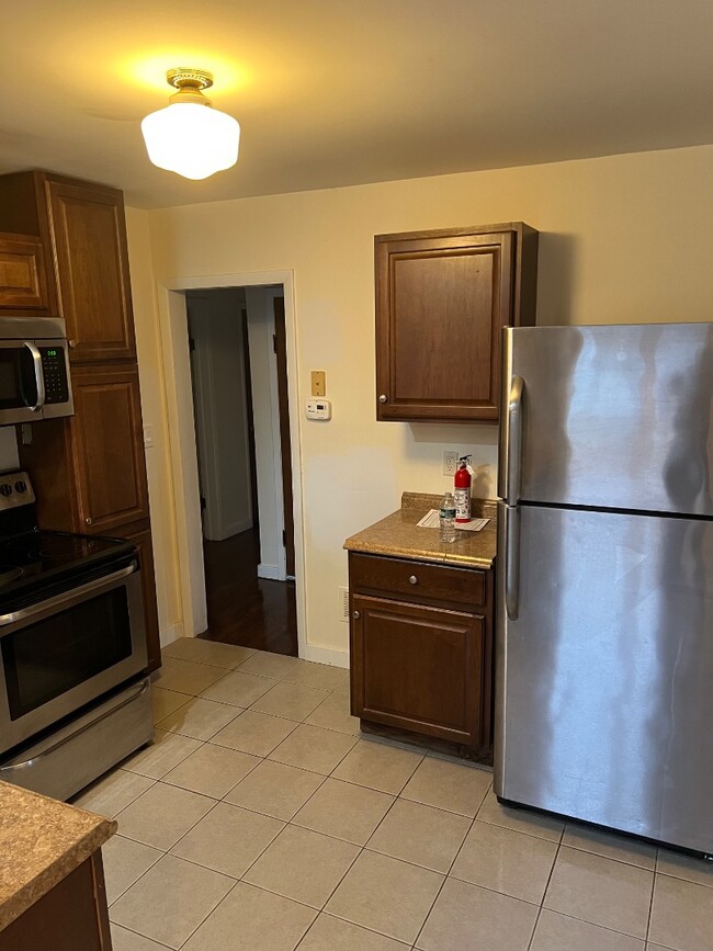 Building Photo - 19 Bennett Rd