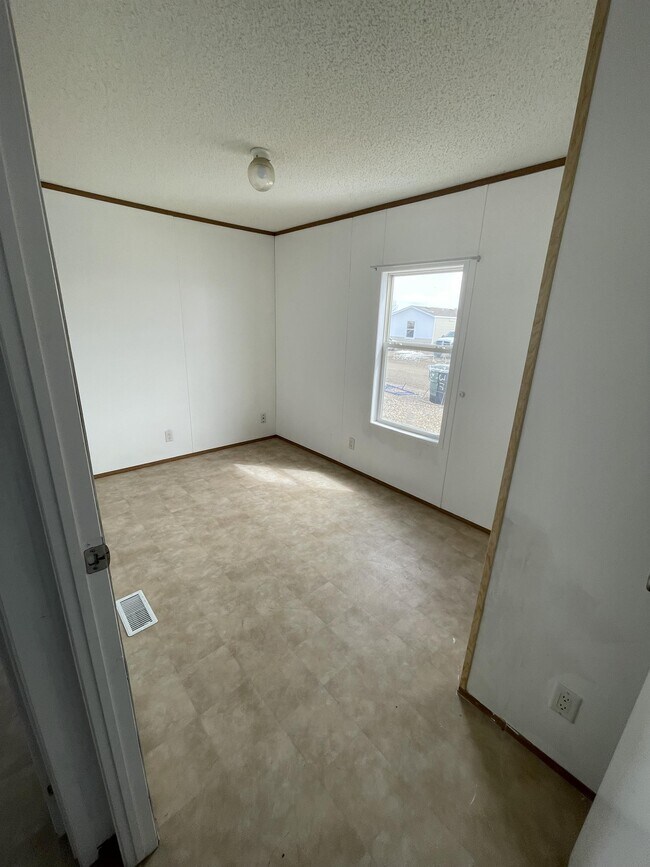 Foto del edificio - 514 35th Ave NW