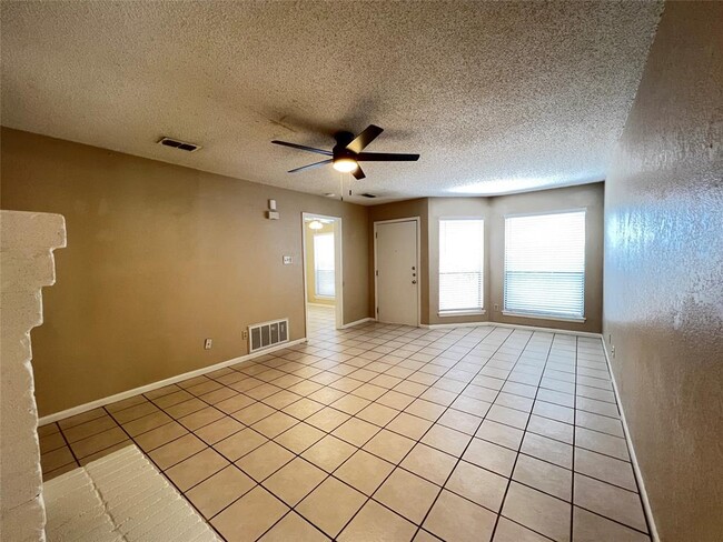 Foto del edificio - 13355 Water Oak Ln