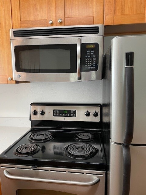 Building Photo - Westwood Apartments