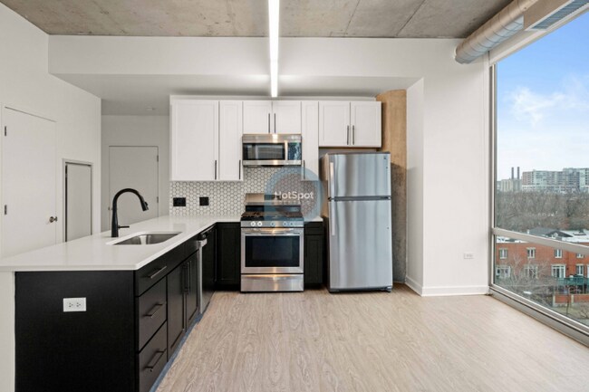 Photo - 1409 S State St Apartment