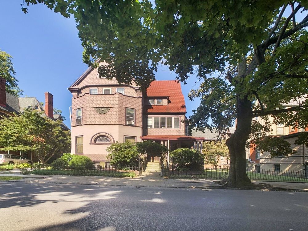 335 Maynard St Unit 1, Williamsport, PA 17701 Room for Rent in