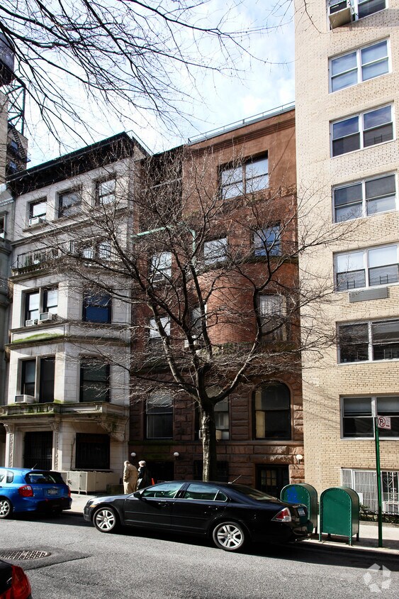 Foto del edificio - 312 W 76th St
