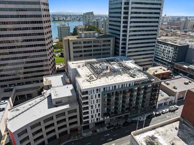 Foto del edificio - Residences at Lake Merritt