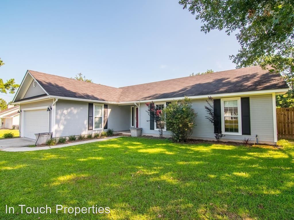Primary Photo - 3 br, 2 bath House - 3949 Foxridge Dr