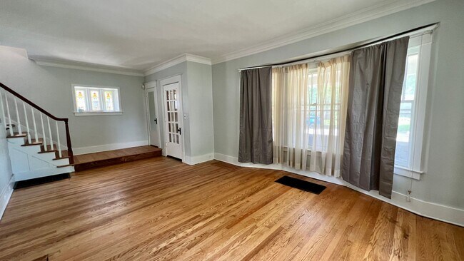 Foto del edificio - 1401 Logan St SE