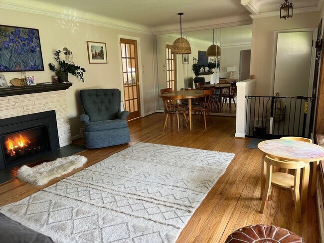 Foto del edificio - 1150 Anita Ave