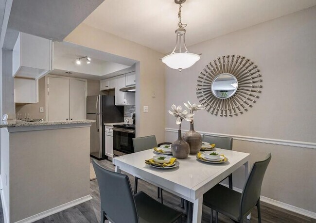 Foto del edificio - 1760 Northside Dr NW