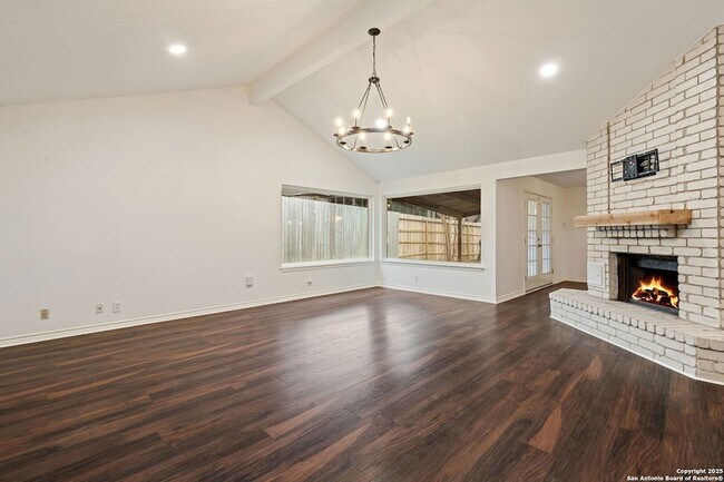 Foto del edificio - 7711 Nimrod