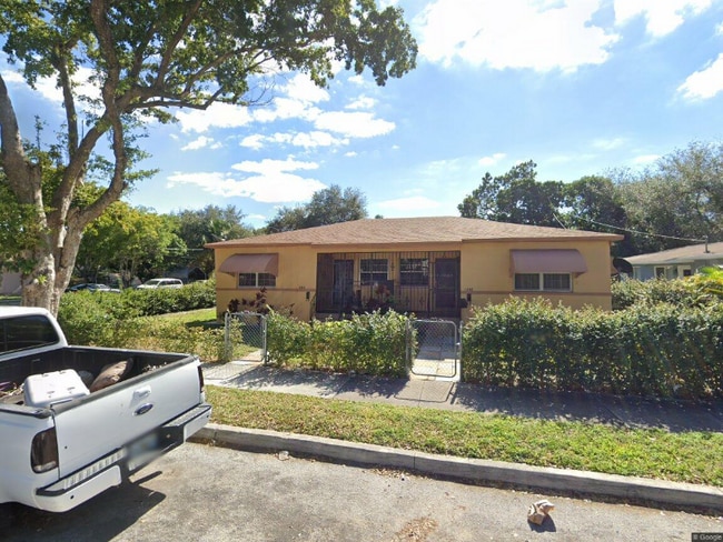 Building Photo - 1000 NW 52nd St