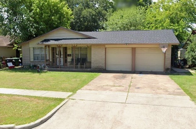 Building Photo - 3931 Rosebud Dr