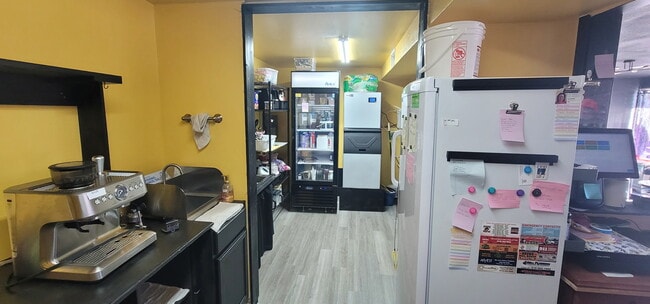 Foto del edificio - 2105 N Broadway St