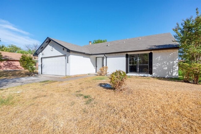 Photo - 2215 Overbrook Dr Apartment