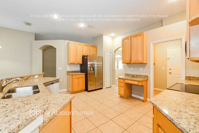 Building Photo - 3645 Tayside Ct