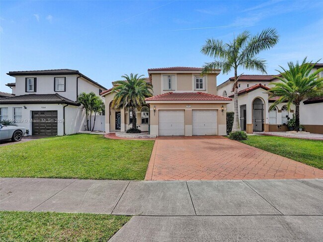 Foto del edificio - 9272 Grand Canal Dr