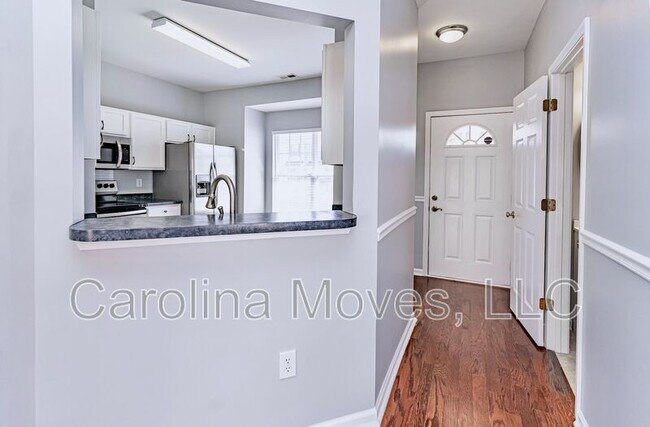 Foto del edificio - 601 Graythorn Ln