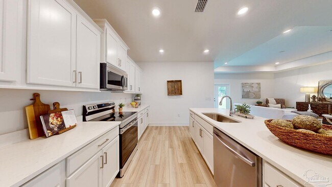 Foto del edificio - 5316 Cornwall Dr