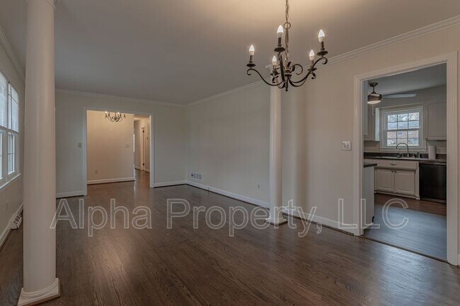 Building Photo - 400 Fairhaven Dr