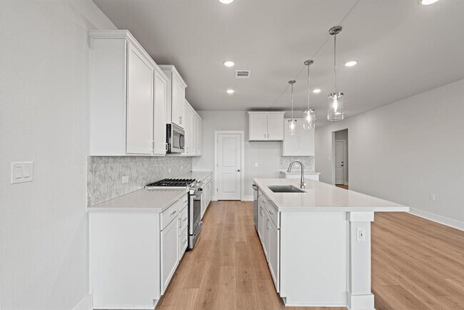 Building Photo - 1520 Carvin Wy