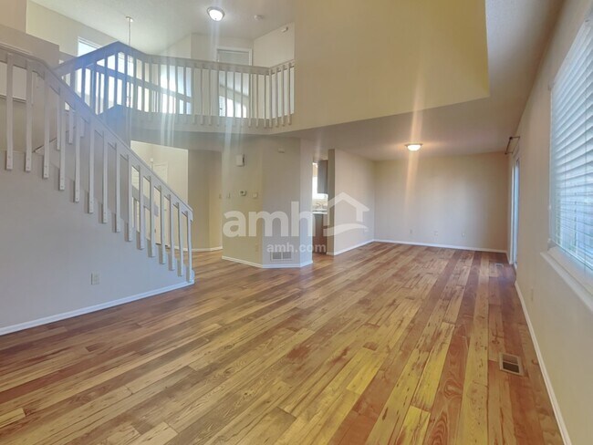 Building Photo - 12032 Forest Street
