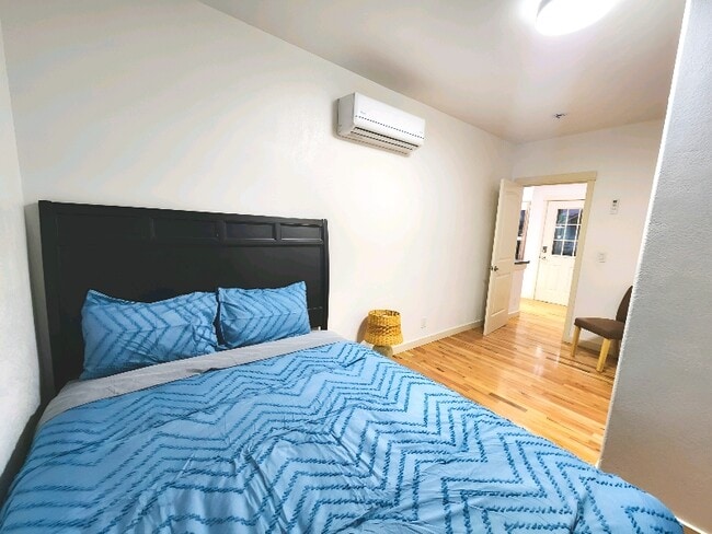 Foto del edificio - 1565 Thomas Rd