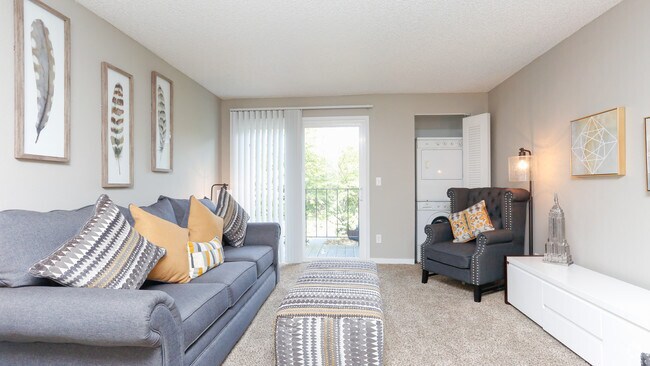 2 habitaciones, 1 baño, 776 pies cuadrados - ReNew Dash Point