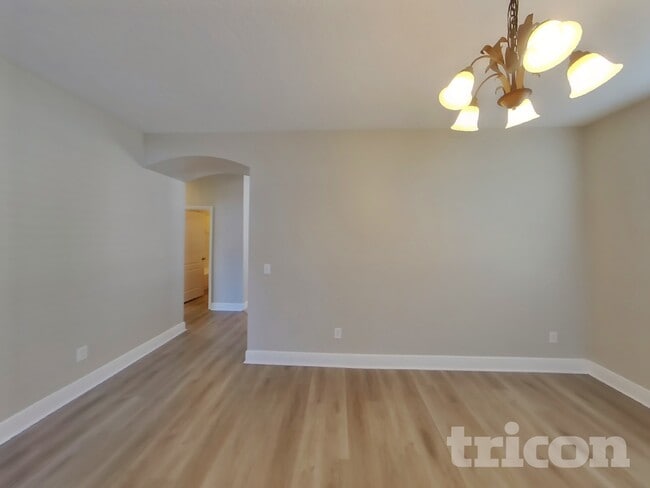 Building Photo - 8505 Pinetop Ridge Ln