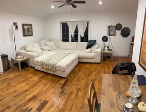 Building Photo - 3-44 Beach 87th St