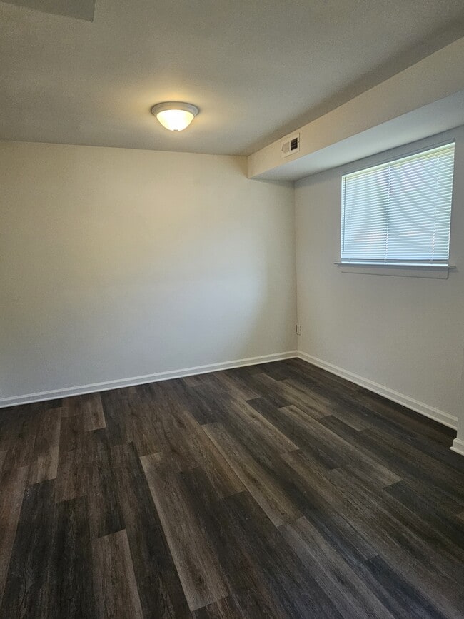 Building Photo - 46 Plover Cir