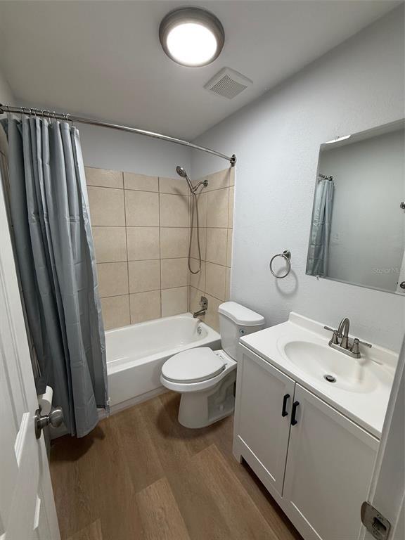 Foto del edificio - 6214 Denson Dr