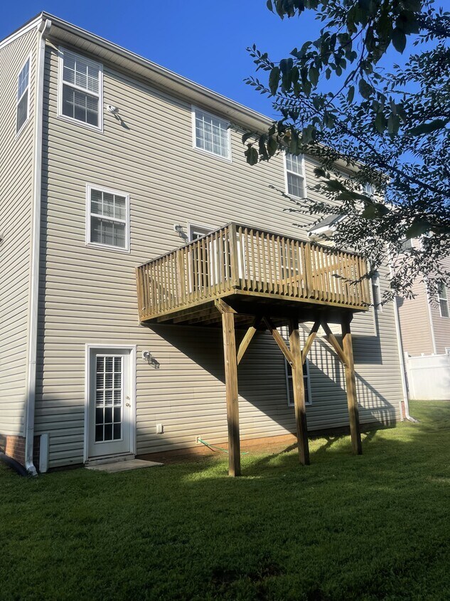 Building Photo - 3713 Single Leaf Cir