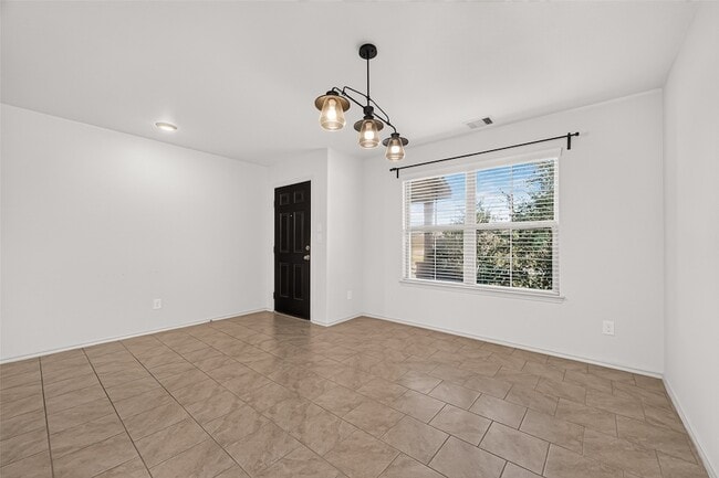 Building Photo - 23718 Water Hickory Dr