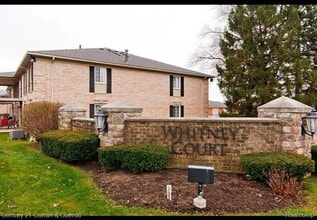 Building Photo - 6121 Orchard Lake Rd