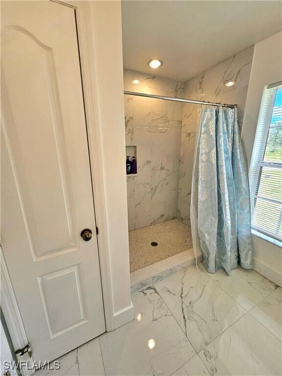 Foto del edificio - 169 Brown Ave S