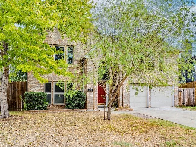 Foto del edificio - 702 Riverlawn Dr