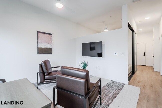 Foto del edificio - 2623 Keene St