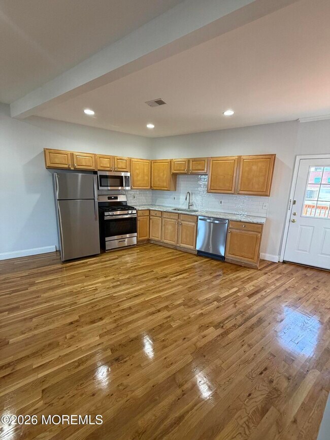 Foto del edificio - 625 Cookman Ave