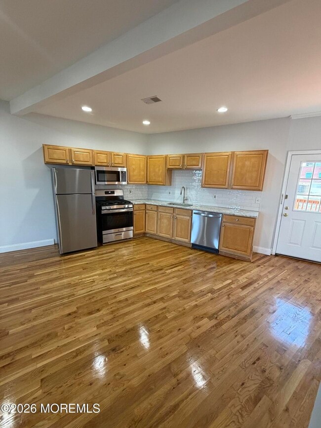 Building Photo - 625 Cookman Ave