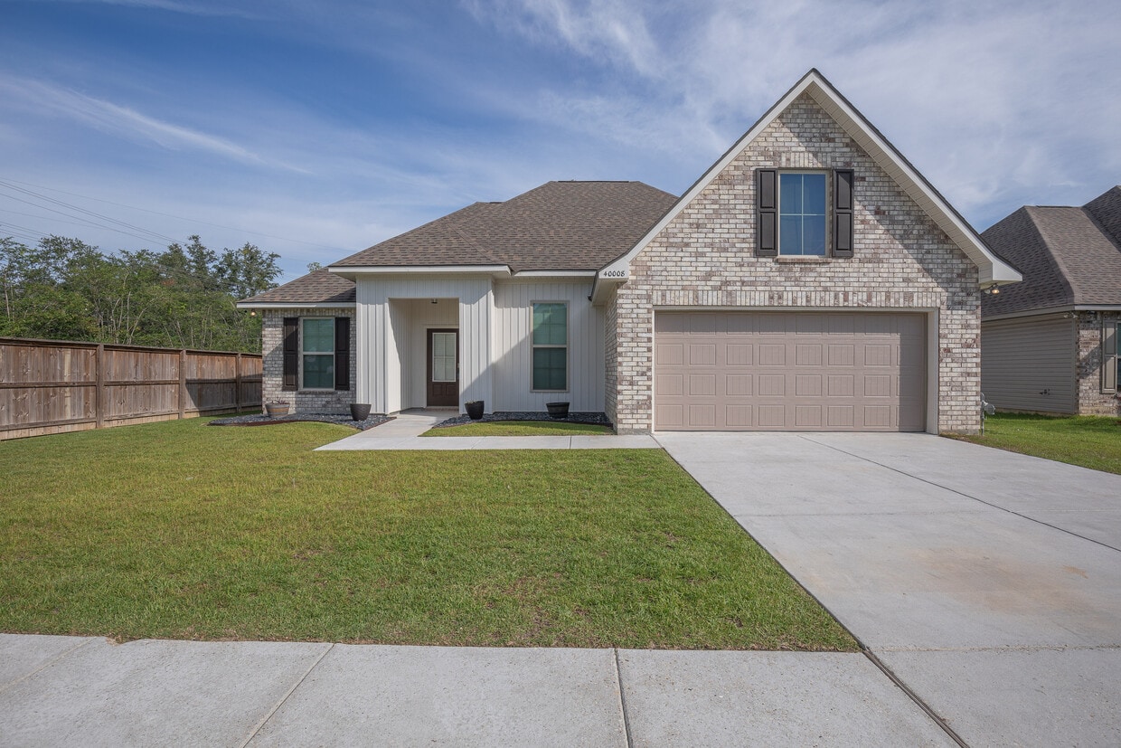 40008 Trace Ave, Prairieville, LA 70769 House Rental in Prairieville, LA