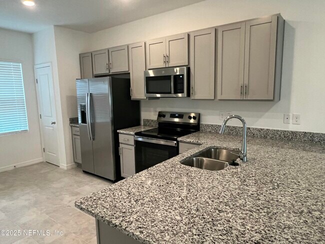 Foto del edificio - 7271 Sabal Ter