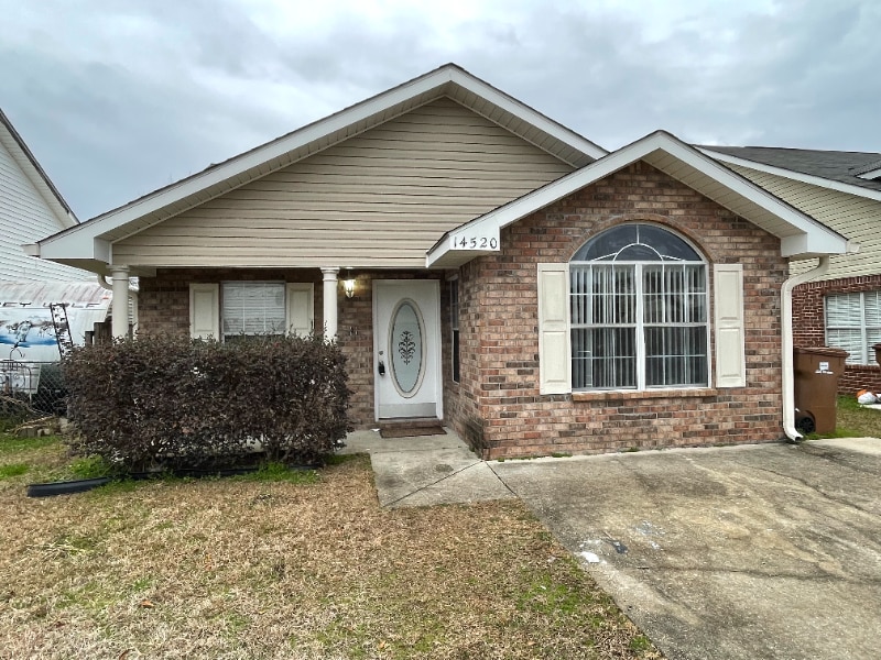 14520 Indian Trails Cir, Diberville, MS 39540 House Rental in