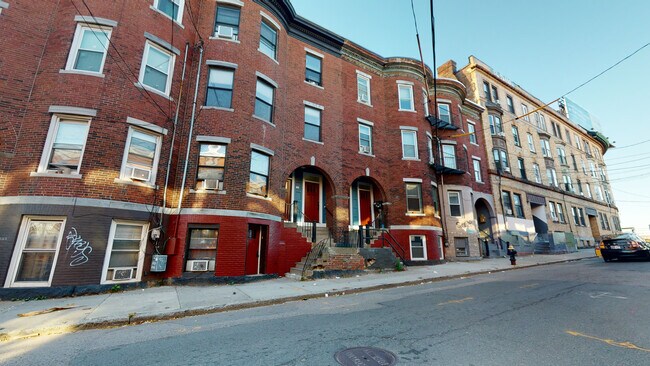 Foto del edificio - 15 Linden St