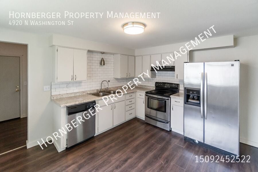 Primary Photo - 4920 N Washington St