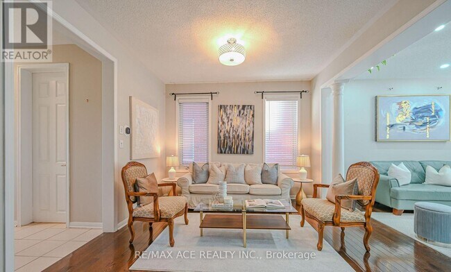 Building Photo - 34 Ventura Ave